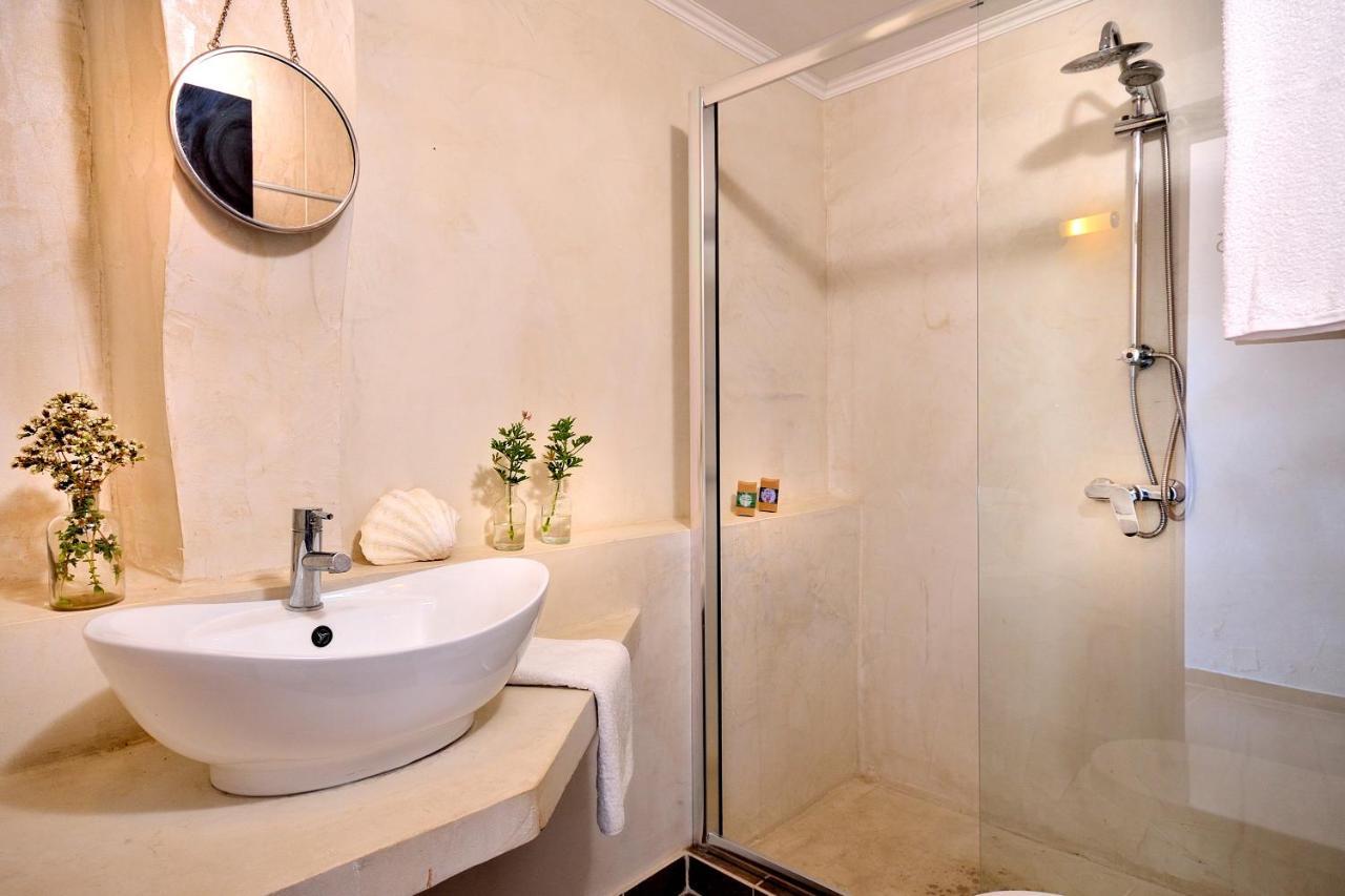 Leon - House In Medieval Town With Spacious Courtyard *